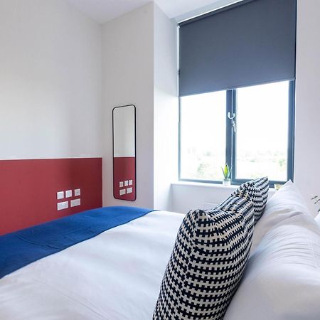 Leeds Haven Niche 1 2 Bedroom Apartments With Cityscape Views By Belvilla Exteriör bild