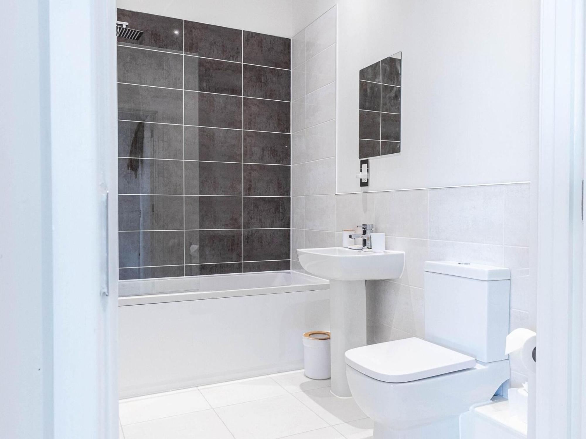 Leeds Haven Niche 1 2 Bedroom Apartments With Cityscape Views By Belvilla Exteriör bild